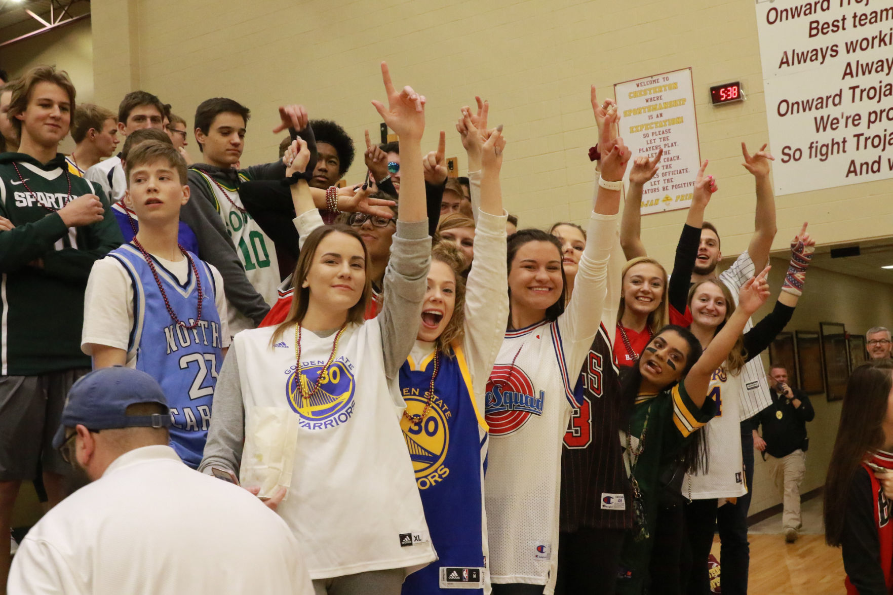 Faces: Chesterton Boys Basketball Sectional